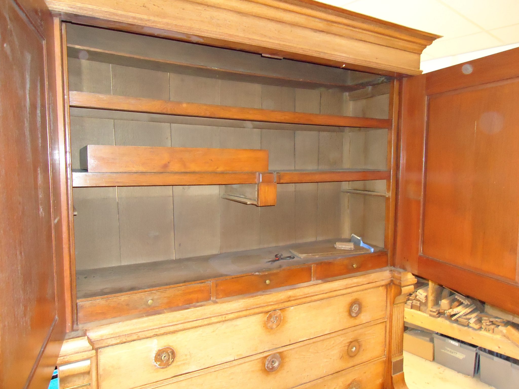 Kabinet kast renovatie jonathan garbutt Kabinet interieur