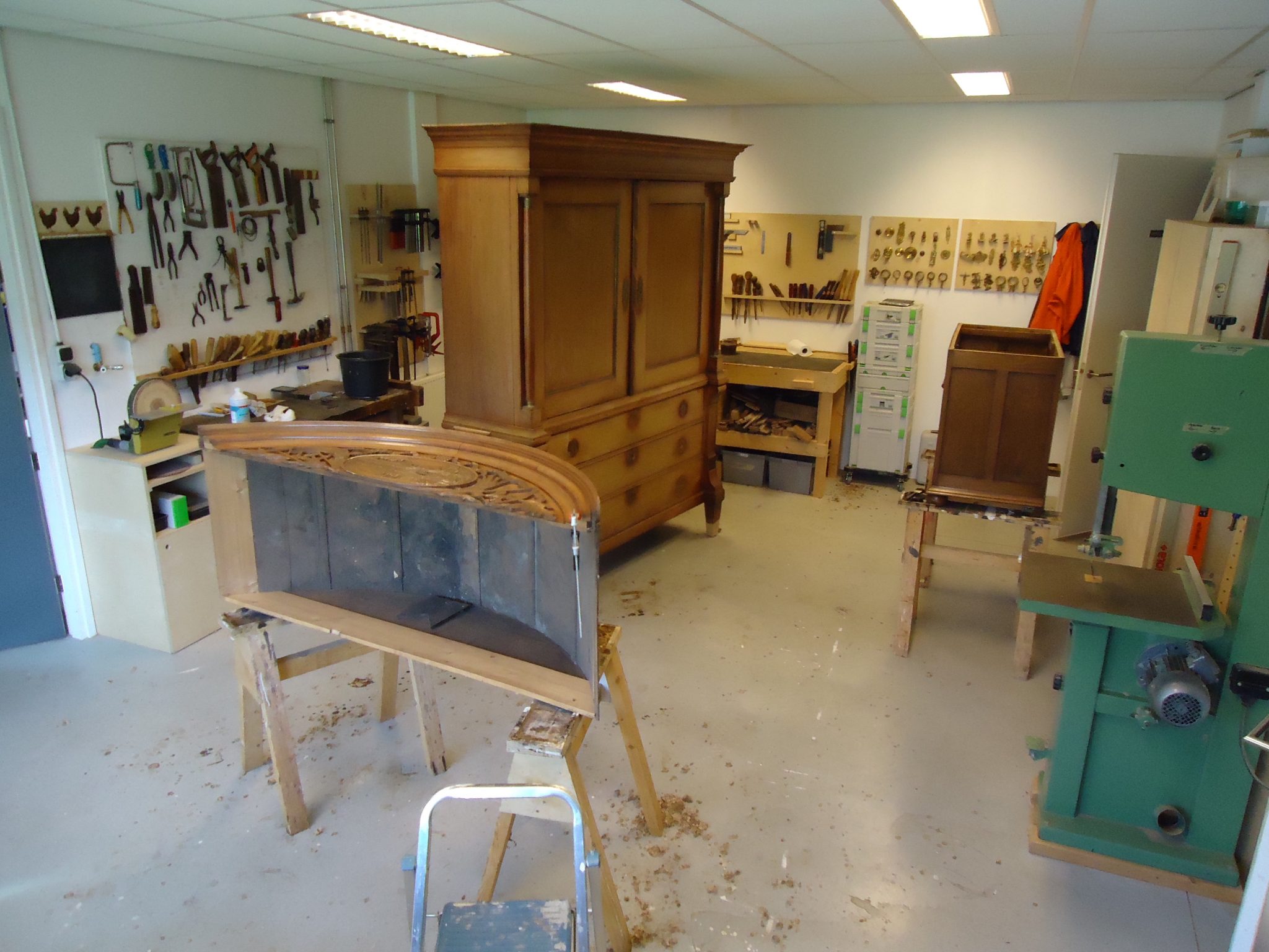 Kabinet kast renovatie jonathan garbutt Kabinet interieur